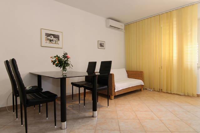 Eco-Apartments With Nice Garden Baska Voda Exterior photo